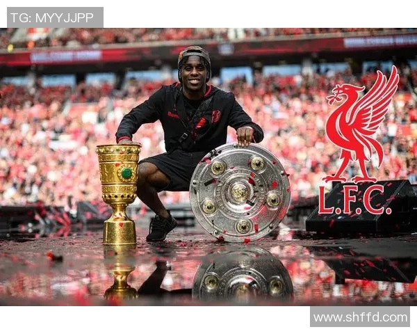 足球转会最新动态及欧洲豪门引援策略