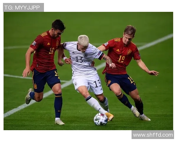 欧洲杯球队战术布置及关键球员表现