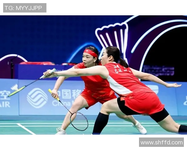 羽毛球全锦赛冠军归属预测：强队较量与黑马崛起的赛场风云分析